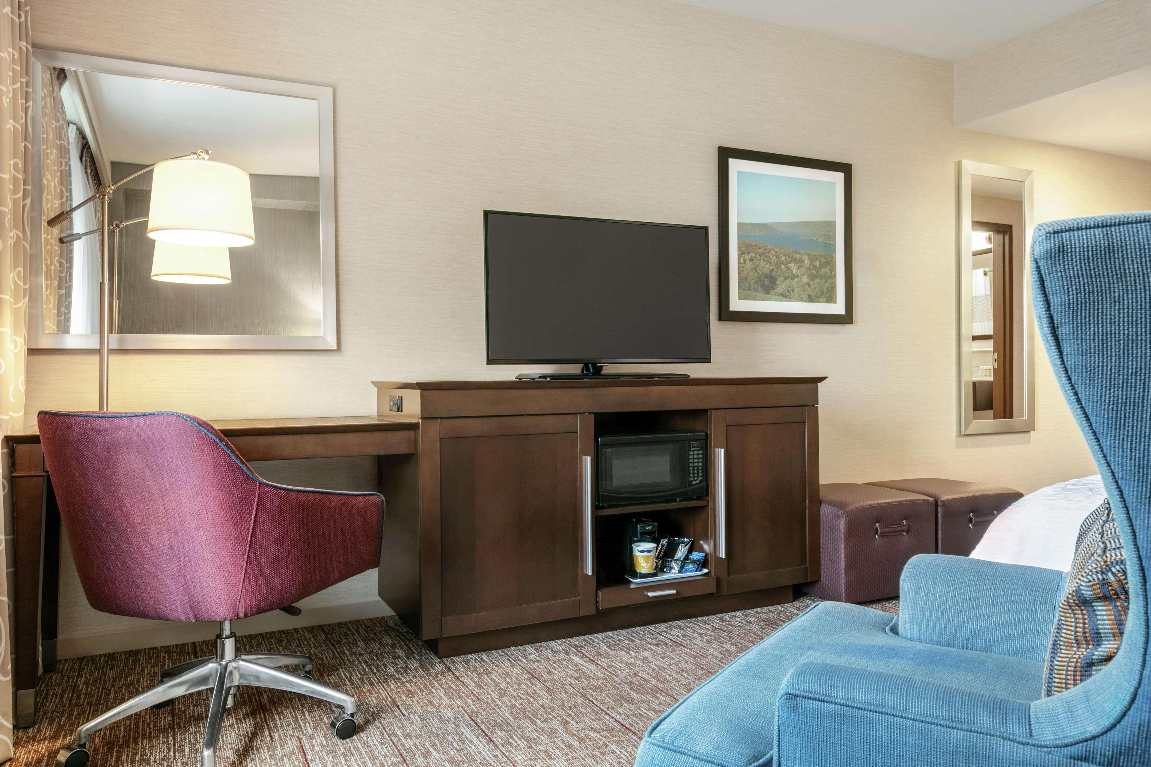 Hampton Inn Penn Yan, Ny Екстериор снимка