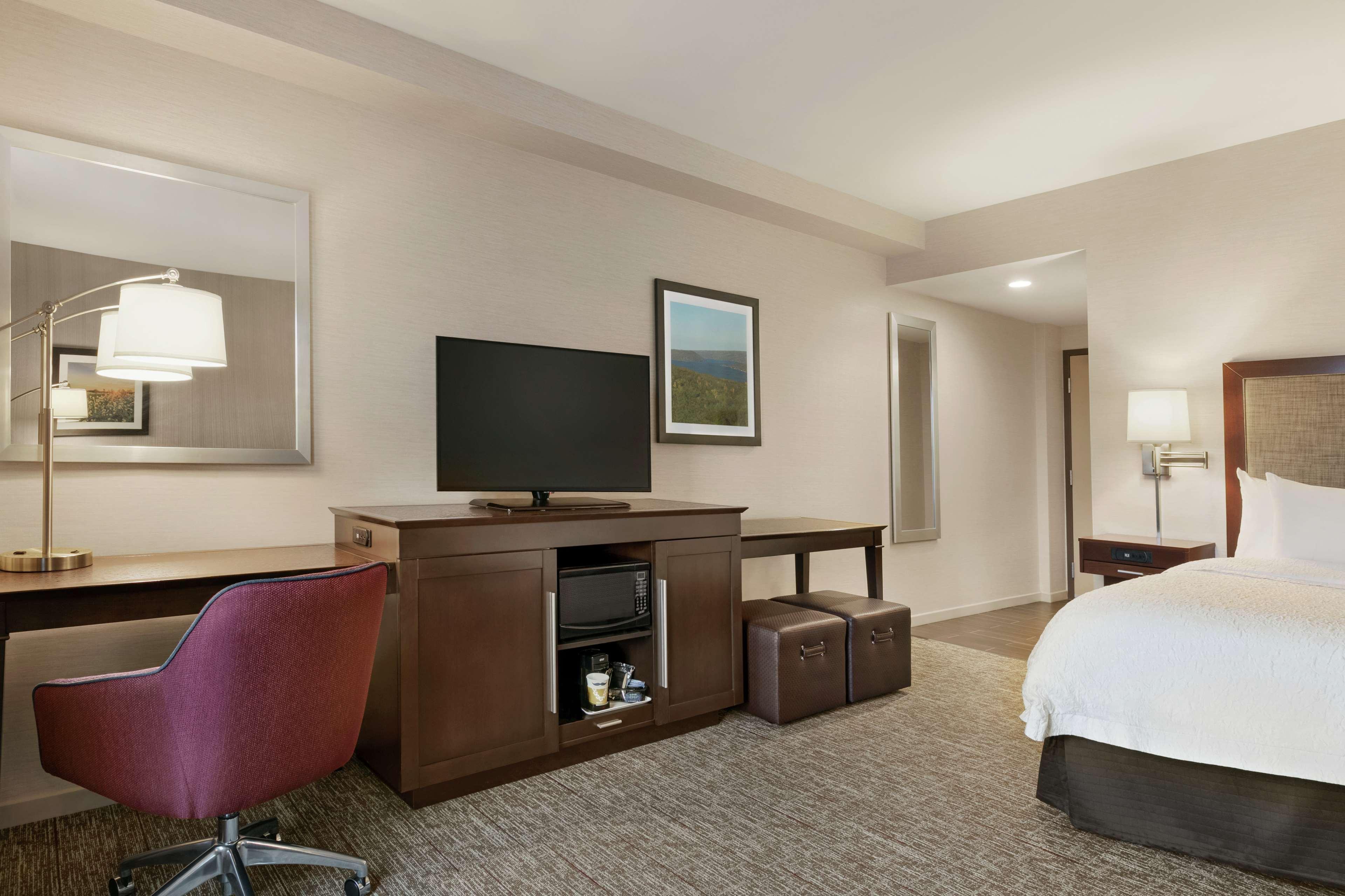 Hampton Inn Penn Yan, Ny Екстериор снимка