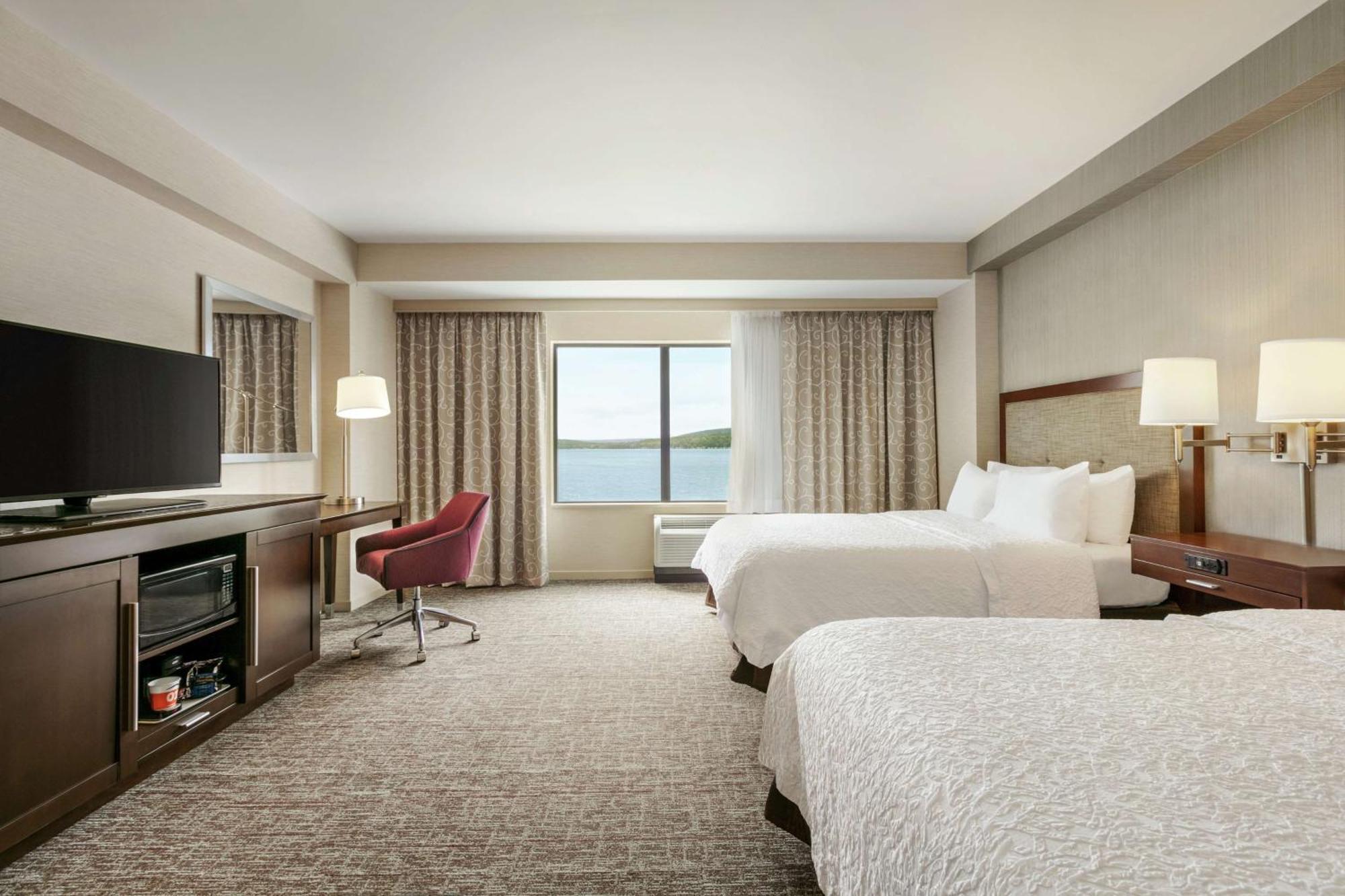 Hampton Inn Penn Yan, Ny Екстериор снимка