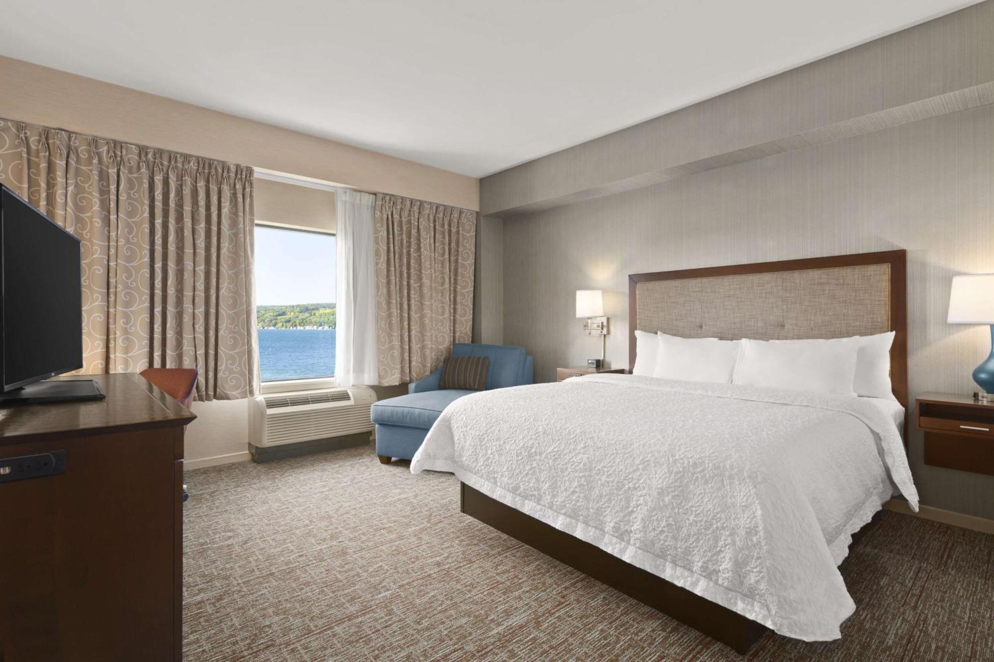 Hampton Inn Penn Yan, Ny Екстериор снимка