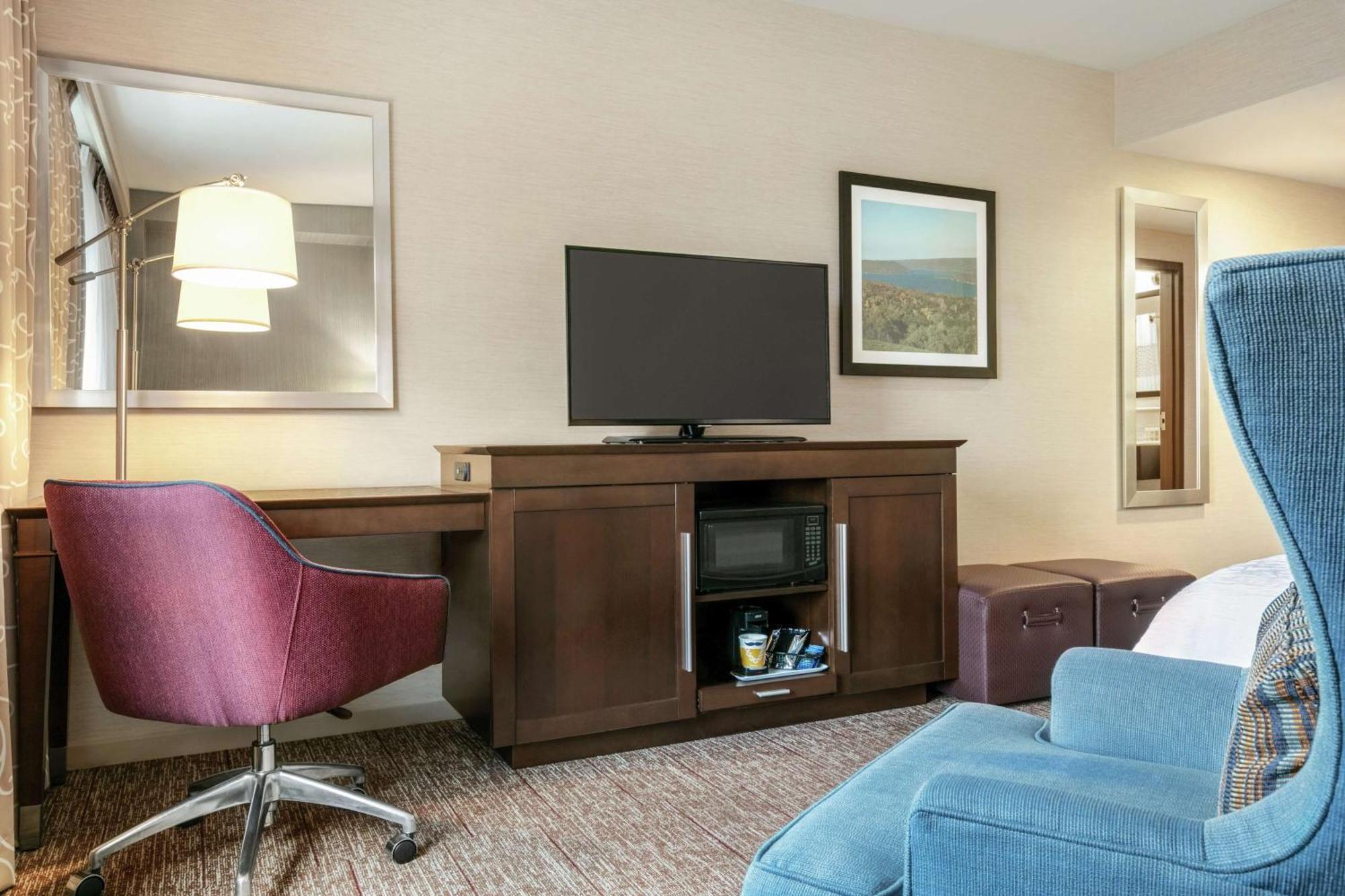Hampton Inn Penn Yan, Ny Екстериор снимка